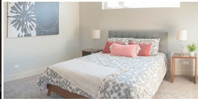 Photo - 717 Rogers St Unit 1A