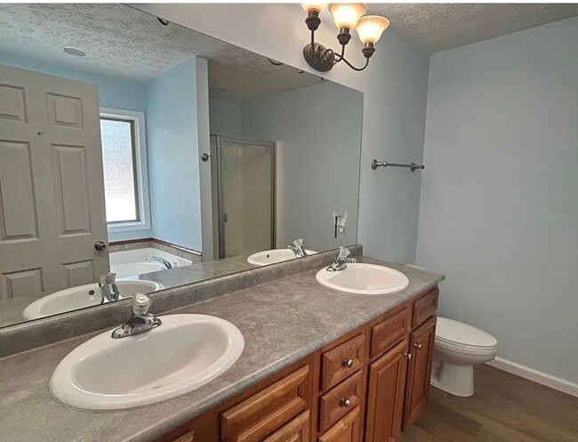 Photo - 4031 Somerset Ct