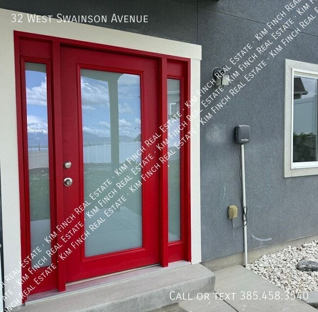Building Photo - 32 W Swainson Ave