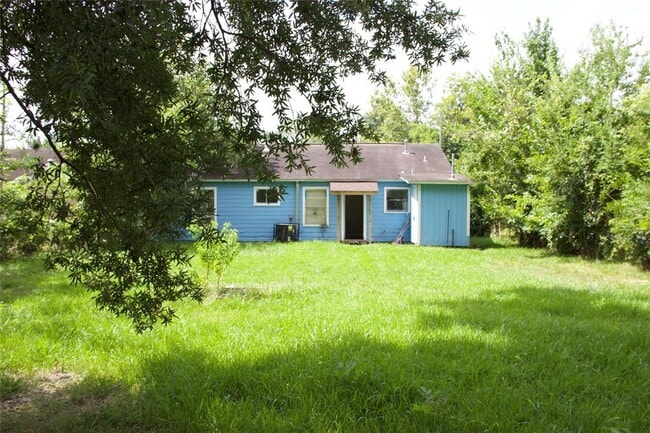 Photo - 8137 Snowden St