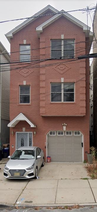 Building Photo - 43 Ravine Ave Unit #2 Rental