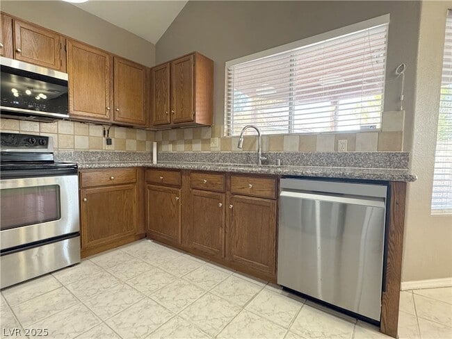 Photo - 7720 Leavorite Dr