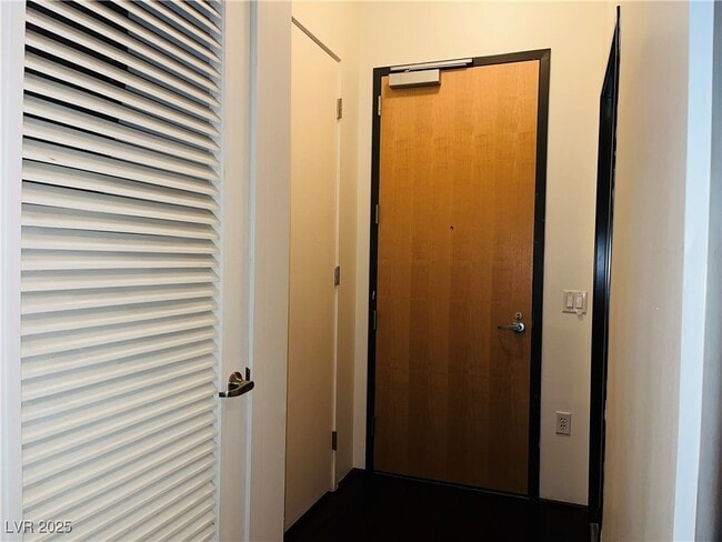 Photo - 353 E Bonneville Ave Unit 209