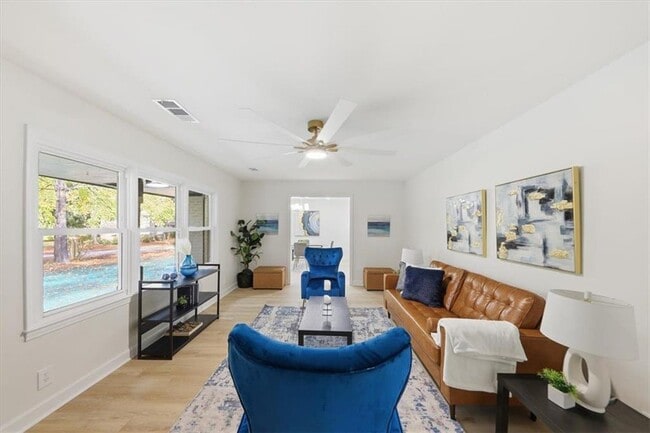 Photo - 3488 Richmond Dr SE