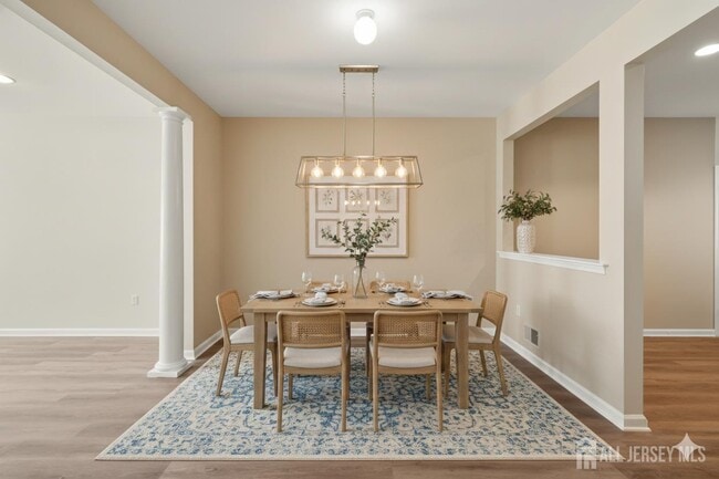 Photo - 102 Forest Dr