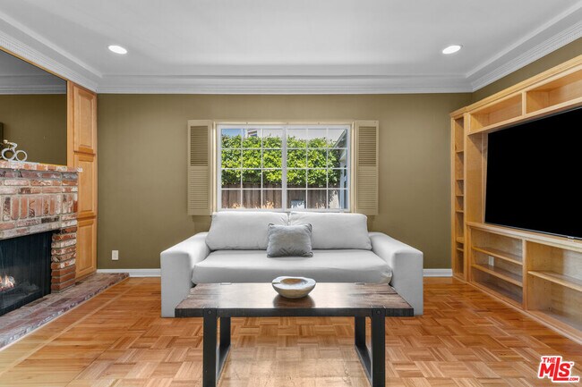 Photo - 4814 Lemona Ave