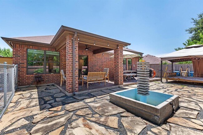 Photo - 14224 Lake Victor Dr