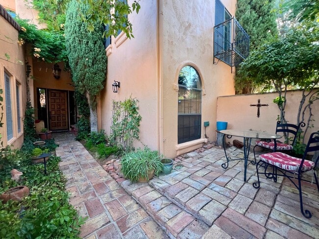 Photo - Furnished Golf Course Course Property