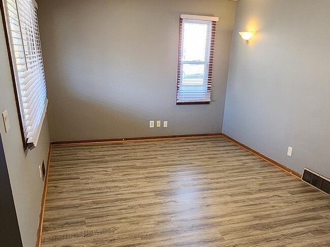 Building Photo - 9901 Blaisdell Ave S Unit 9901 Blaisdell Ave S Rental