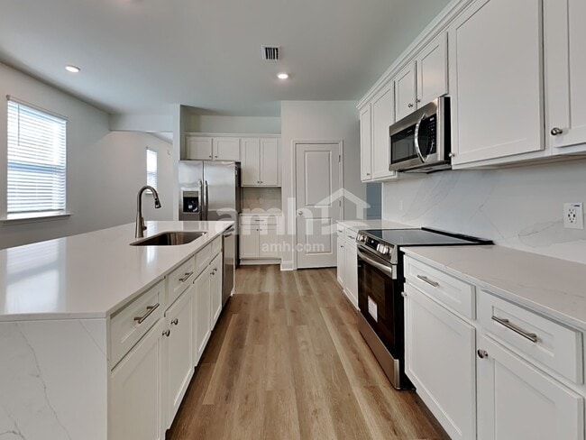 Photo - 173 Anthurium Dr