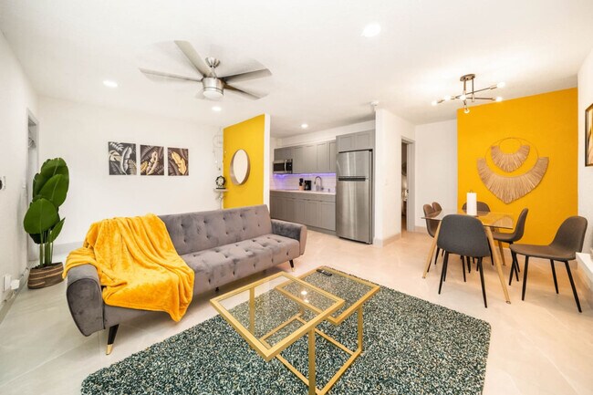 Photo - 1416 NE 9th St Unit SI ID1369655P