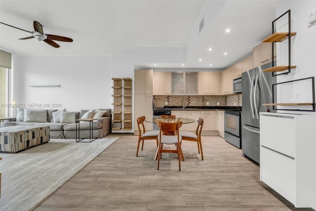 Photo - 1350 NW 8th Ct Unidad 207