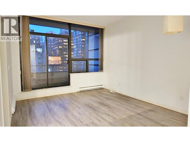1010 Howe St Unit 6xx