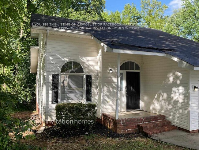 Photo - 3725 Oakwood Rd