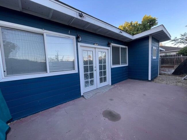 Photo - Lovely 2 Bedroom Downtown Antioch Unit A