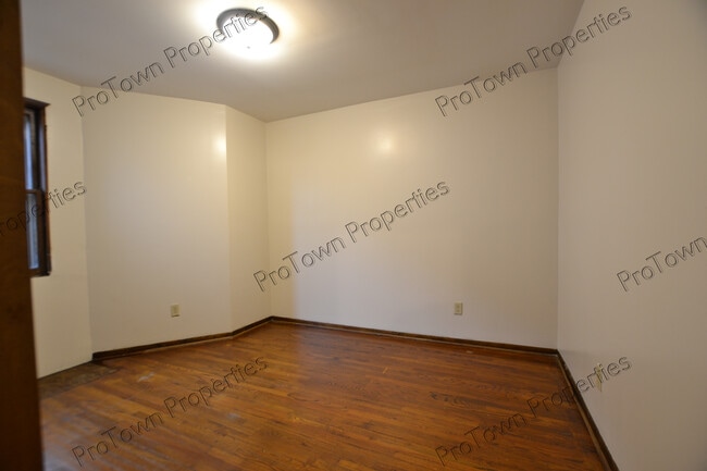 Photo - 121 Comstock St Unidad 1E