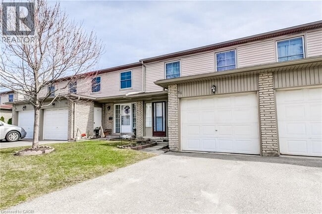 Photo - 3400 Rhonda Valley