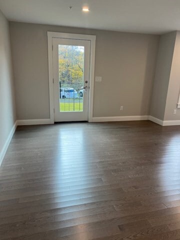 Photo - 328 Bank Unit 4