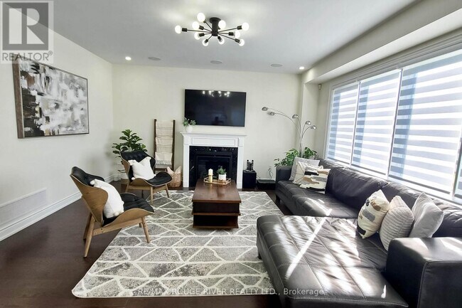 Photo - 54 Highlands Blvd