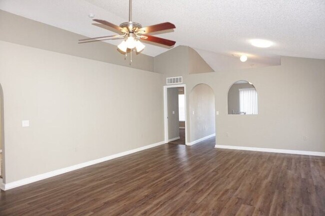 Photo - 3 bedroom 2 bath house