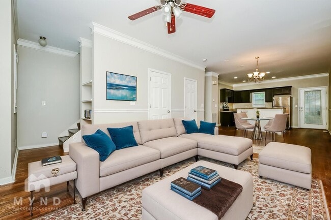 Photo - 1575 Laurel Park Cir Condo