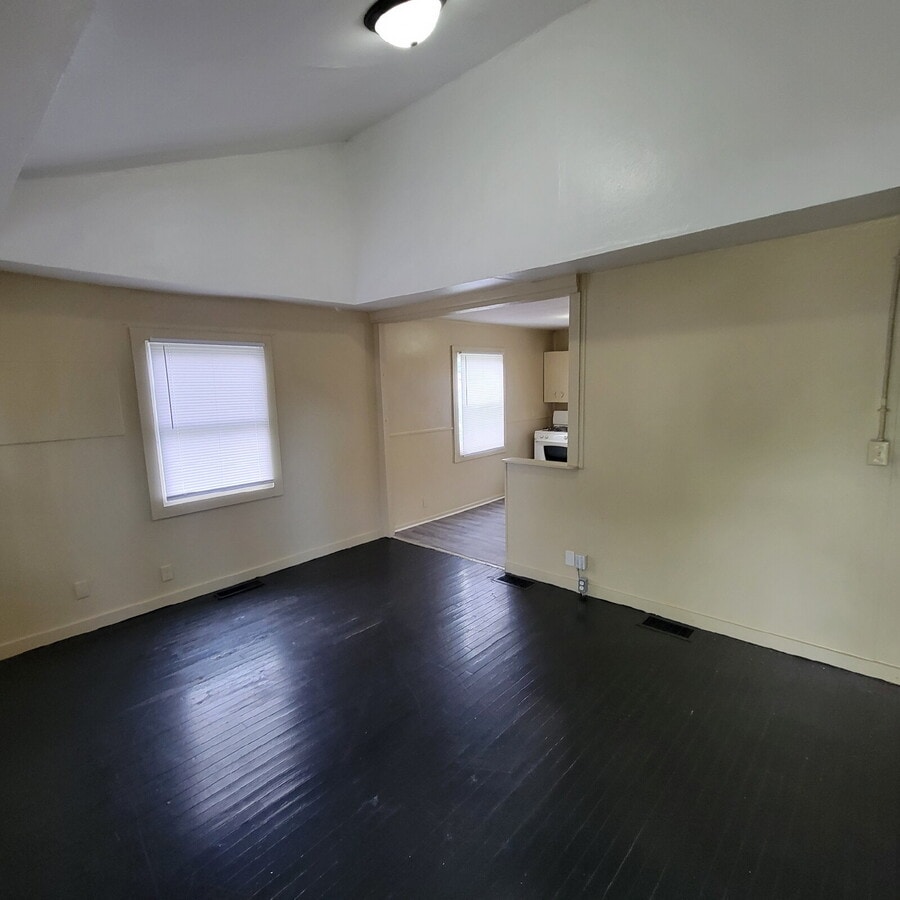 Photo - Garage and double lot!