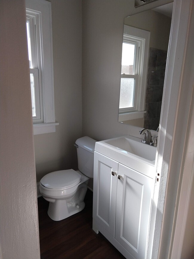 Photo - 1007 9th Ave Unit B