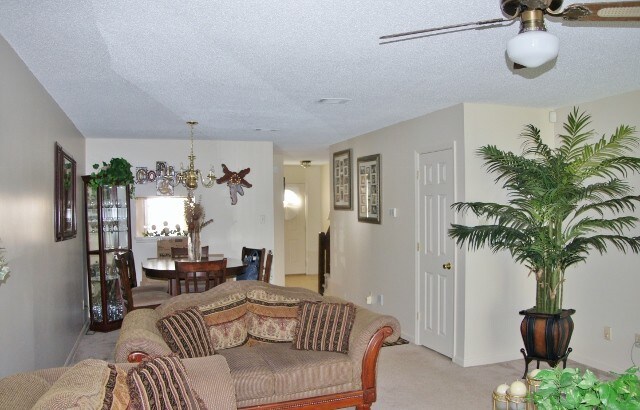 Building Photo - 14 Landview Ct Rental