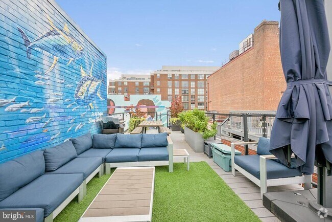 Building Photo - 2025 13th St NW Unit 3 Rental
