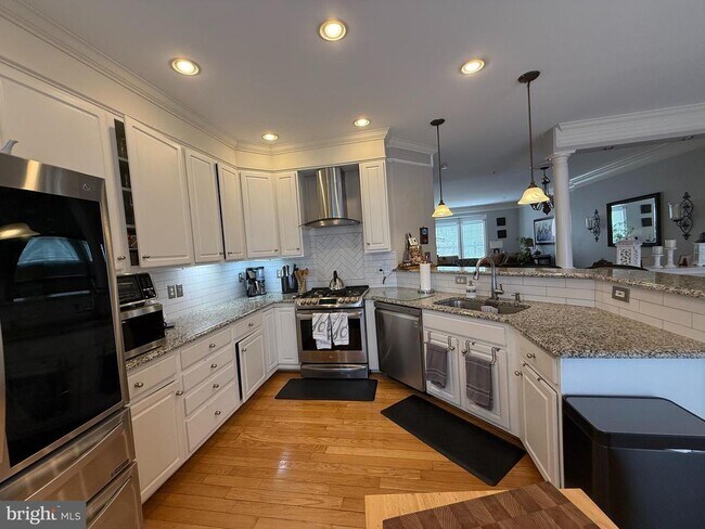 Photo - 2142 Capstone Cir