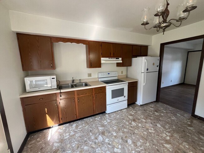 Photo - Townhouse for rent near EMU