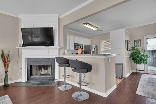 Photo - 13300 Morris Rd