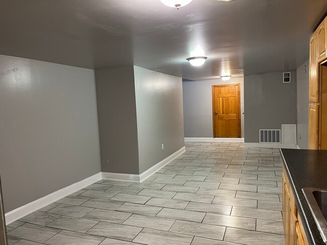 Photo - 4900 Walton Ave Unit 1ST FL FRONT