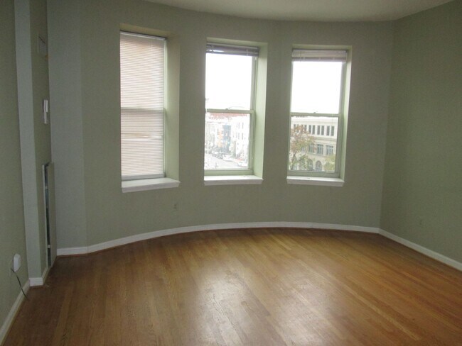 2000 16th St NW Unidad 307
