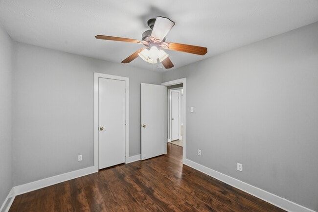Photo - 20967 Young Meadows Way