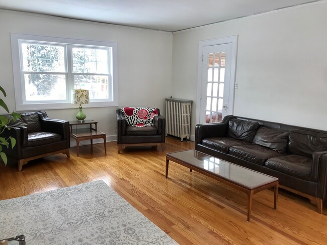 Photo - 8307 Greenwood Ave