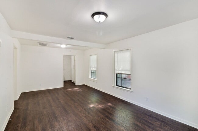 Photo - 8726 Eldon Dr
