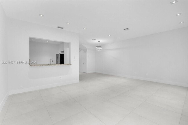 Photo - 21391 Marina Cove Cir