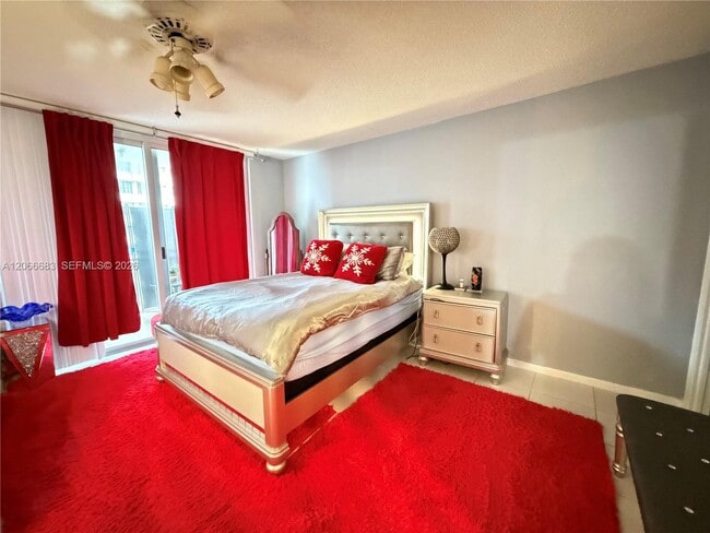Photo - 1801 S Ocean Dr Unidad 740