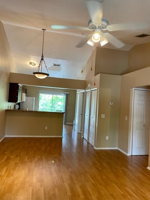 Photo - 124 Reserve Cir Unit 208