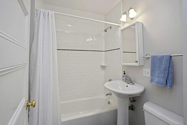 Photo - 2 Arlington St Unit 22A