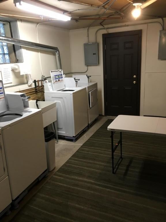 Photo - 2704 N Hackett Ave