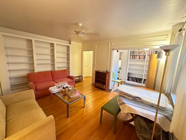 Photo - 988 Memorial Dr Apartments Unit 283