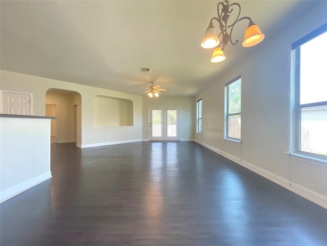 Photo - 4412 Woodstock Dr