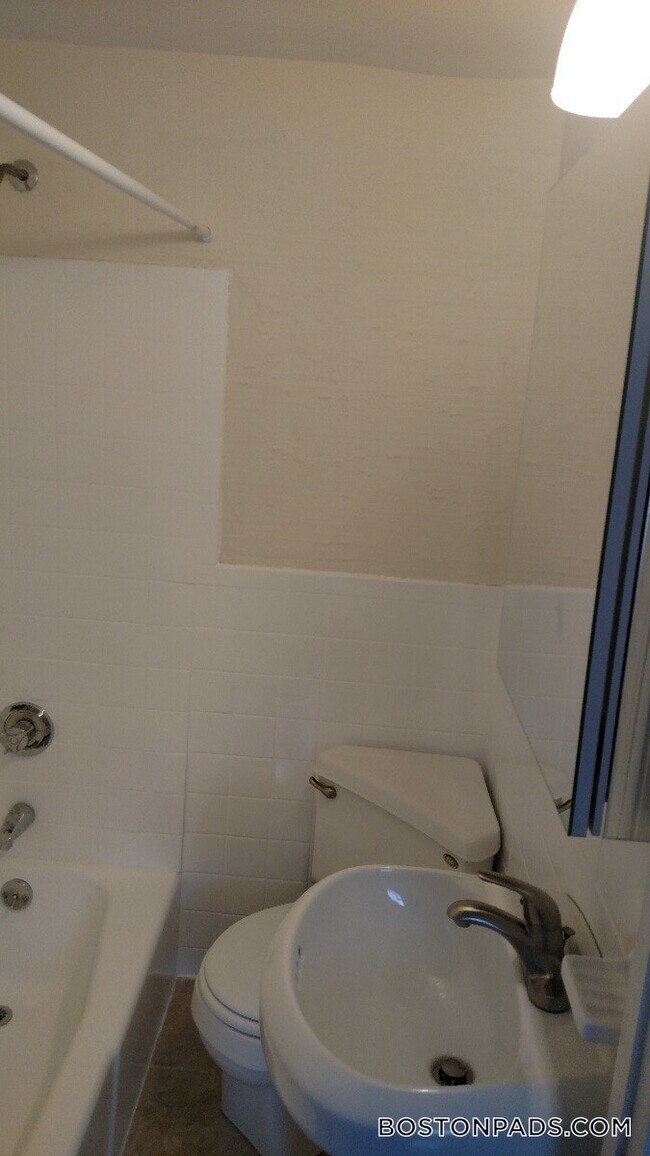 Photo - 53 S Huntington Ave Unit 201