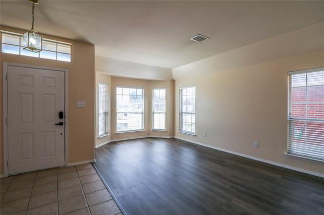 Photo - 3009 Sugarberry Dr