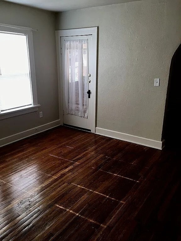 Photo - 2614 23rd St