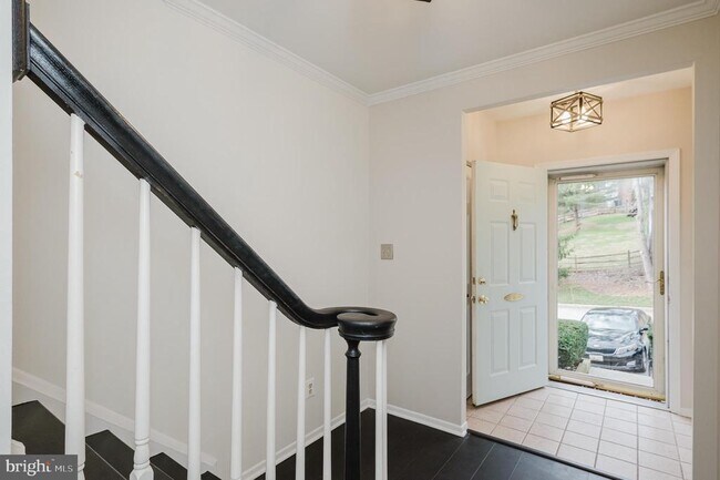 Photo - 5 Aliceview Ct