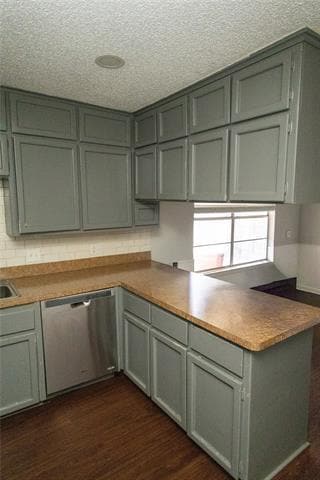 Photo - 6919 W Cleburne Rd
