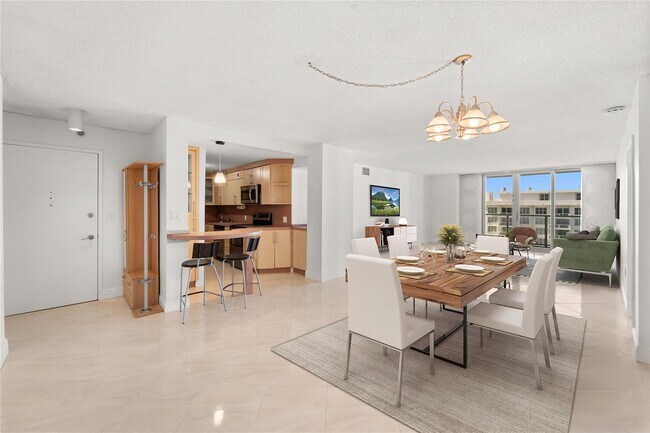 Photo - 5701 Collins Ave Condo Unit 1615